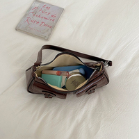 Sacs à bandoulière Y2K tendance pour filles, petits sacs à poche simples, sacs croissant pour femmes, sacs sous le bras en cuir PU au design mode, sacs à main