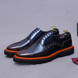 Nuevo estilo, diseño de remache, zapatos de cuero para <span class=keywords><strong>hombre</strong></span>, Premium capa superior, cuero de vaca, Oxfords, moda, versátil - Product Image 1