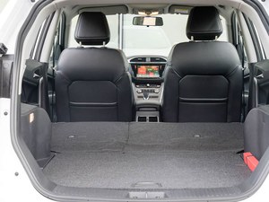 MG GS 1.5T 20T Automatique Édition Luxe Essence SUV Compact 5 Places LHD Véhicule d'occasion Chinois 2017 - Product Image 6