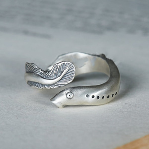 Bague en cuivre écologique, vintage, sculptée, motif <span class=keywords><strong>anguille</strong></span>, design de niche, bague unique - Product Image 1