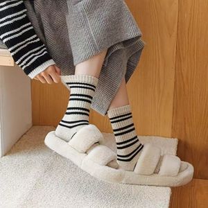 Striped Women's Mid-Calf <b>Socks</b> Thickened Warm Slouch Style For Autumn Winter Casual Wear Zhuji Made - Product Image 3
