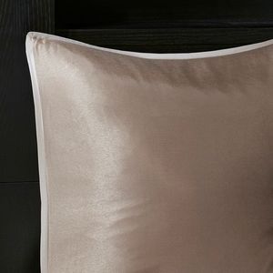 Juego de edredón de algodón 100% bordado de 8 piezas DB tejido con patrón sólido para uso en el hogar, bodas, hospitales, tamaño Super King - Product Image 6