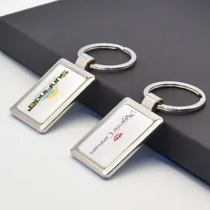 Cá nhân Kẽm hợp kim kim loại Keychain tùy chỉnh khắc logo thư Tên trống Móc chìa khóa
