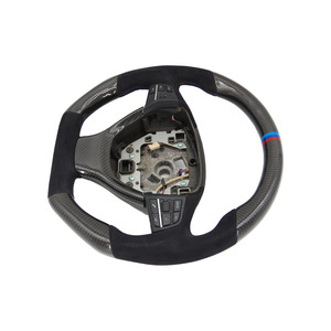 Volant de course en fibre de carbone avec options de cuir Nappa et de surpiqûres personnalisées - Product Image 6