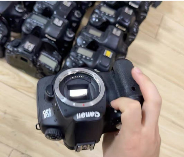 EOS 60D Original Canons Second Hand Used Camera DSLR Professional Digital Camera Events Live Streaming Broadcast