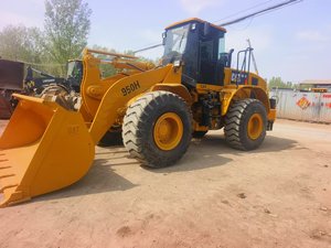 รถตักล้อยางมือสองรถตักตีนตะขาบ950ชม. รถตักล้อยางสำหรับแมว950H ยอดนิยม - Product Image 6