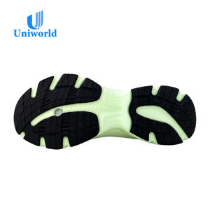 Fournisseur direct du Vietnam sur Alibaba |   Chaussures de course en tricot pour hommes - Chaussures de sport tendance pour le jogging - Product Image 5