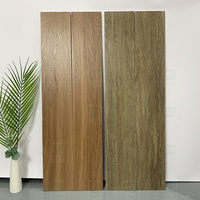 Nouvelle conception de carreaux en bois pleine masse 150x900mm, aspect bois pour salon, carrelage en porcelaine