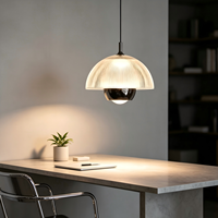 Lampe de plafond suspendue moderne de luxe pour petit bureau à domicile, décoration de chambre à coucher, lustre en fer et verre, lampe de plafond haute pour chambre.