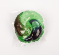 Capsules de lessive écologiques jetables en film PVA de qualité supérieure, se dissolvant instantanément sans résidus, pour les vêtements des familles et des bébés