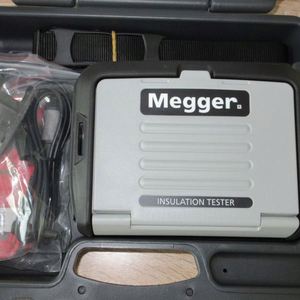 Comprobador de Aislamiento y Continuidad MIT310 250V 500V 1000V con Pantalla Digital/Analógica y 1 Año de Garantía - Product Image 3