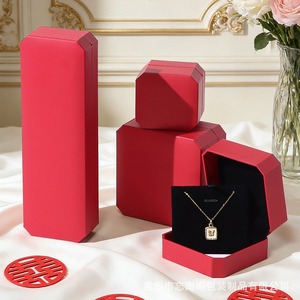 Caja de joyería octogonal roja personalizada de cuero y papel, caja para anillo de oro con diamantes, caja para collar, colgante, pulsera, caja de embalaje para joyería - Product Image 3