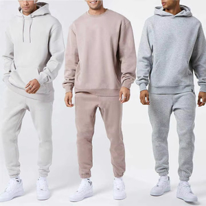 Fabricant OEM de vêtements d'<span class=keywords><strong>hiver</strong></span> <span class=keywords><strong>pour</strong></span> la gym Sweatshirts de sport <span class=keywords><strong>en</strong></span> tricot surdimensionnés Streetwear Pullover Hoodie and Jogger Suits Men - Product Image 1