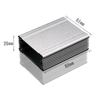 Boîtier en aluminium à corps divisé pour applications électriques, boîte de jonction personnalisée en aluminium extrudé anodisé argenté pour circuits imprimés électroniques