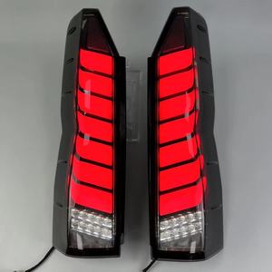 Feux arrière de voiture DK Motion, dernière génération, pour Toyota HIACE série 300, 2009-2022, LED, avec <span class=keywords><strong>film</strong></span> de réflexion réel et homologation Emark. - Product Image 5