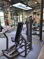 Machine à Squat Professionnelle Robuste avec Jambes en Acier de Qualité Commerciale pour Salle de Sport et Centre de Musculation