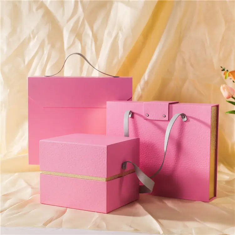 New Design Square Pink Wedding Gift Box Set Wholesale Packaging Gift Boxes With Handles