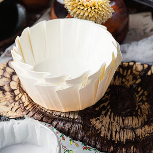 50 adet katlanmayan bask yağ geçirmez kağıt Cupcake pişirme bardak 4-Inch torbalı silikon kalıp dairesel kağıt ped kek alet takımı - Product Image 4