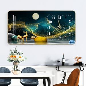 Reloj de Pared de Cristal Radiante: Ilumina tu Pared con un Toque Artístico, Reloj de Porcelana con Pintura de Paisaje en Cristal - Product Image 1