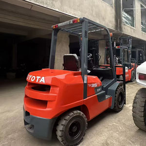 Gebrauchter FD35 Diesel-Gabelstapler mit Allradantrieb aus Japan – Günstiger Preis, guter Zustand, inklusive Kernmotor, Pumpe, Getriebe - Product Image 1