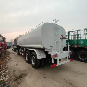 Autocisterna SINOTRUK HOWO, Sicura e Affidabile, Grande Capacità di Carico, Vendita Diretta dalla Fabbrica con Industria e Commercio Integrati - Product Image 3