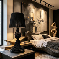 Lampe de table en corde tressée artistique unique d'inspiration vintage avec un accent décoratif en pompon pour la décoration intérieure