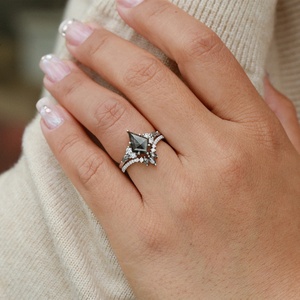 <span class=keywords><strong>Rebecca</strong></span> Ensemble de bagues de fiançailles en argent sterling 925 avec diamants, sel et poivre Ensembles de bagues de cerf-volant - Product Image 5