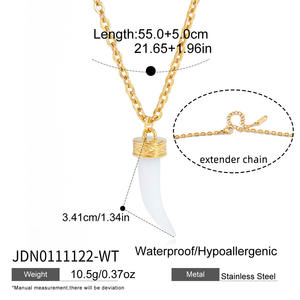 Collar de doble capa de acero inoxidable chapado en oro de 18 quilates con logotipo personalizado al por mayor para mujer - Product Image 4