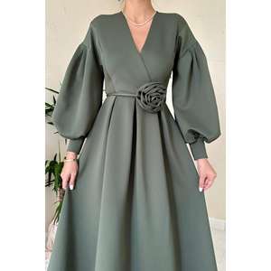 Robe élégante en crêpe kaki, coupe trapèze, col rond, taille naturelle, respirante, robe de cocktail - Product Image 2