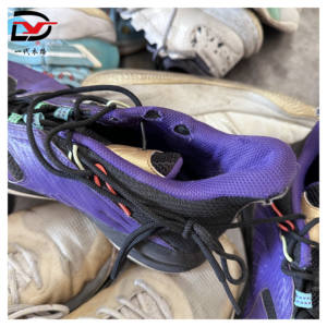 S3-3 di seconda mano Sneakers per la corsa <span class=keywords><strong>da</strong></span> <span class=keywords><strong>basket</strong></span> Skate Board-calzature usate collezione B di pelliccia di qualità all'ingrosso - Product Image 3