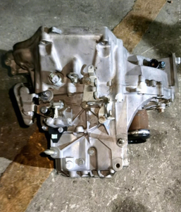 Gebrauchtes Schalt getriebe für Honda RD5 Getriebe Original Gebraucht getriebe Hohe Qualität - Product Image 1