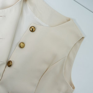 <span class=keywords><strong>Chaleco</strong></span> de Tela Elegante para <span class=keywords><strong>Mujer</strong></span>, Estilo Europeo y Americano, Verano 2026, Cuello Redondo, Sin Mangas, con Botones Dorados - Product Image 6
