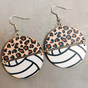 Pendientes de madera Deportes Bola Empalme Estampado de leopardo Pendientes colgantes redondos para mujeres Uionen 2370 - Product Image 1