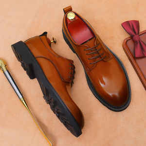รองเท้าบูทหนังแท้ผู้ชายดีไซน์คลาสสิคล่าสุด ประจำฤดูใบไม้ร่วง-ฤดูหนาว ปี 2025 สวมใส่สบาย เหมาะสำหรับทำงาน กันน้ำ กันลื่น แบบสวม - Product Image 3