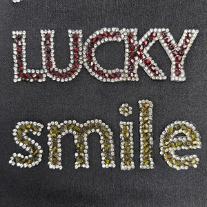 Accepter le logo de repassage personnalisé 3D Crystal Rhinestone Letter Patch DIY pour vêtements, chaussures et chapeaux - Product Image 1