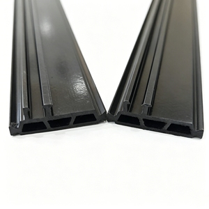 Perfil Aislante de Poliamida con 25% de Fibra de Vidrio Reforzada, PA66GF25, para Ventanas de Alta Gama FXstems - Product Image 5