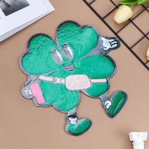 Toptan çevre dostu demir-on şönil ve Glitter nakış yamalar için özel renkler ile St. Patrick günü - Product Image 5