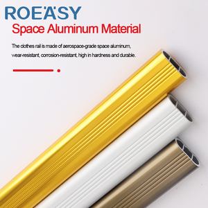 Tringles à vêtements ovales en aluminium finition champagne personnalisables pour penderie - Product Image 3