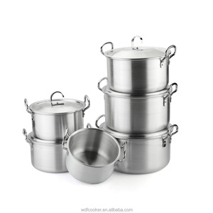 Lot <span class=keywords><strong>de</strong></span> 14 casseroles en métal <span class=keywords><strong>de</strong></span> calibre lourd avec couvercle en verre poli revêtement extérieur fond d'induction pour cuisinière à gaz pour la cuisine <span class=keywords><strong>de</strong></span> restaurants - Product Image 1