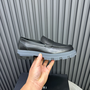 All Seasons Fabric Lining Oxford Shoes Full-grain Cowhide Upper Foamed Rubber/Latex Midsole Rubber Outsole Amiris - Product Image 3