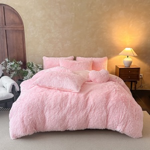 Juego de Funda Nórdica de Felpa con Forma de Corazón Rosa, Estilo Nórdico Minimalista Moderno, Cómodo y Cálido, Ropa de Cama para el Hogar - Product Image 2