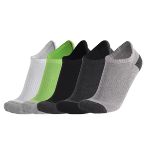 Chaussettes de sport antidérapantes personnalisées, chaussettes de course à séchage rapide de haute qualité, chaussettes antidérapantes pour la course à pied, vente en gros - Product Image 6