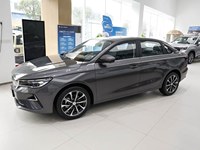 Modèle 2027 Upward 1.5L CVT Version Luxe 4 Portes 5 Places Berline Compacte à Essence pour Utilisation Familiale Quotidienne en Ville et en Voyage