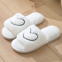 Chaussons en Gros pour Femmes, Cœurs de Saint-Valentin, d'Intérieur en Peluche Douce, Antidérapants pour la Maison