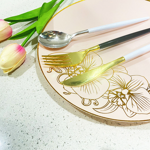 <span class=keywords><strong>Assiette</strong></span> de présentation personnalisée en plastique, ensemble d'assiettes à dîner à fleurs roses et dorées - Product Image 3