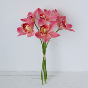 Ingrosso vero tocco Cymbidium <span class=keywords><strong>Orchid</strong></span> basso MOQ composizione floreale morbido PVC Cymbidium fiore fascio di orchidee artificiali - Product Image 1