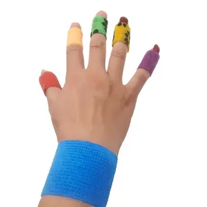 2.5Cm * 4.5M Vinger Tape Bulk Non-woven Waterdichte Aanhangend Bandage 3 Jaar Latex/Zonder Latex rood Etc Niet Steriel Klasse I Sap