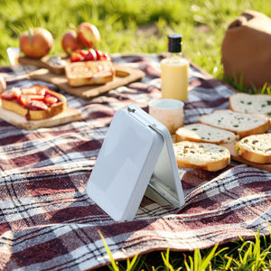 กล่องดีบุกป้องกันเด็ก Cannacoast กล่องโลหะ CR ปิดสนิท กล่องดีบุกสีขาวโอปอล สำหรับใส่ดอกไม้แห้ง ยาสูบ หรือกรวย - Product Image 1