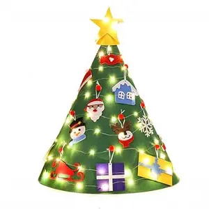 Atacado árvore com pequenos cones-Árvore de natal cone com um pequeno estilo de luz noturna para árvore de natal, usado para exibição de natal em casa como decoração
