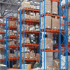 Étagère de rangement carrée à trous verticaux personnalisée - Product Image 5